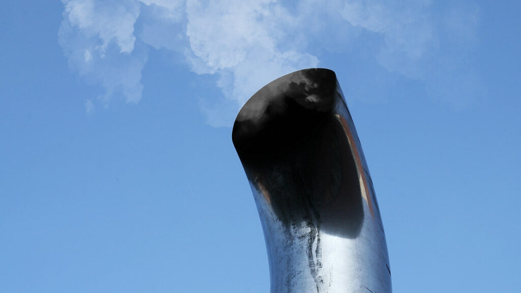 diesel engine white smoke